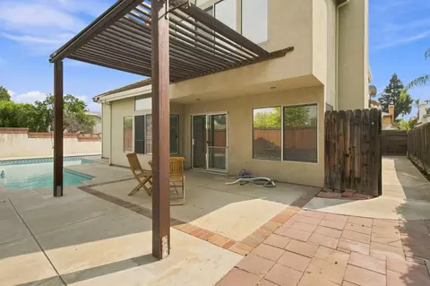 Exterior - 1850 Tahoe Cir, Tracy, CA 95376 photo 2 of 6
