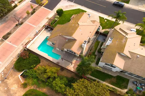 View/Area - 1850 Tahoe Cir, Tracy, CA 95376 photo 4 of 10
