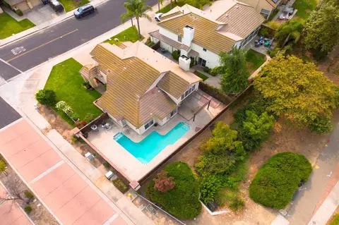 View/Area - 1850 Tahoe Cir, Tracy, CA 95376 photo 5 of 10