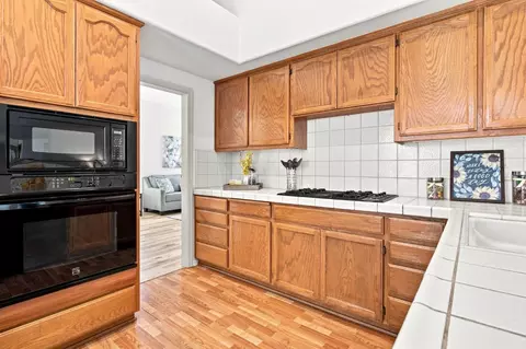 Kitchen - 1850 Tahoe Cir, Tracy, CA 95376 photo 4 of 6