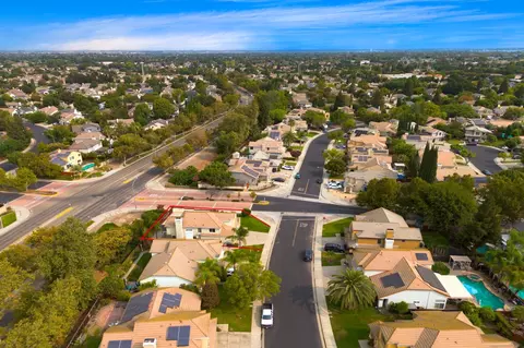 View/Area - 1850 Tahoe Cir, Tracy, CA 95376 photo 10 of 10