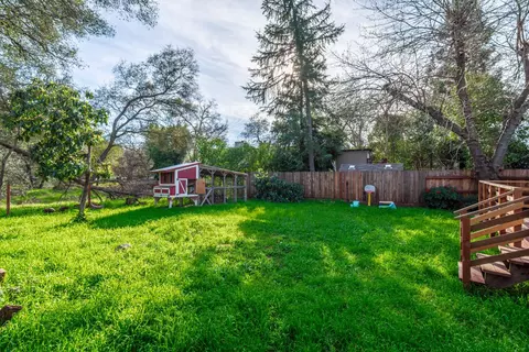 Exterior - 3838 Circle Dr, Loomis, CA 95650 photo 6 of 8