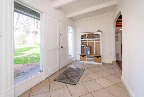 Entry Way - 3838 Circle Dr, Loomis, CA 95650 photo 2 of 4