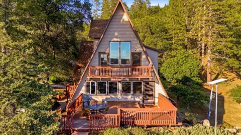 Exterior - 19235 Bumpy Rd, Grass Valley, CA 95949 photo 3 of 24