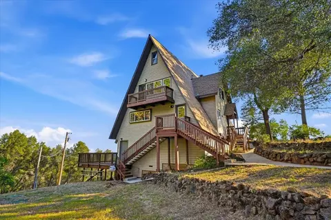 Exterior - 19235 Bumpy Rd, Grass Valley, CA 95949 photo 7 of 24