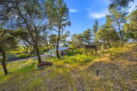 Exterior - 19235 Bumpy Rd, Grass Valley, CA 95949 photo 13 of 24