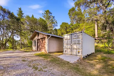 Other - 19235 Bumpy Rd, Grass Valley, CA 95949 photo 6 of 10