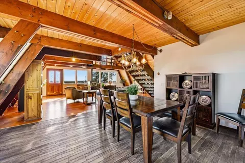 Dining - 19235 Bumpy Rd, Grass Valley, CA 95949 photo 2 of 2