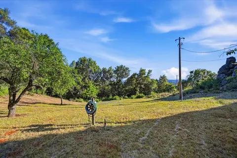 Exterior - 19235 Bumpy Rd, Grass Valley, CA 95949 photo 24 of 24