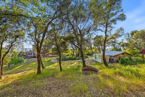 Exterior - 19235 Bumpy Rd, Grass Valley, CA 95949 photo 18 of 24