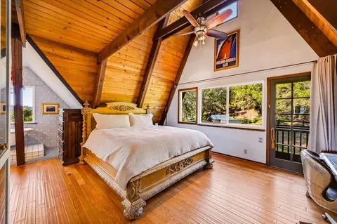 Bedroom - 19235 Bumpy Rd, Grass Valley, CA 95949 photo 1 of 3