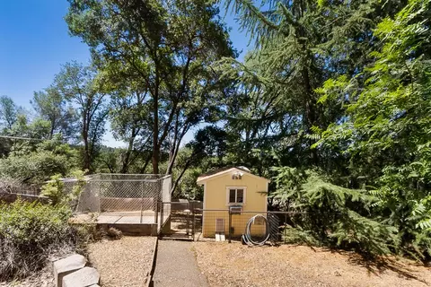 Exterior - 6300 Longview Dr, Placerville, CA 95667 photo 11 of 13
