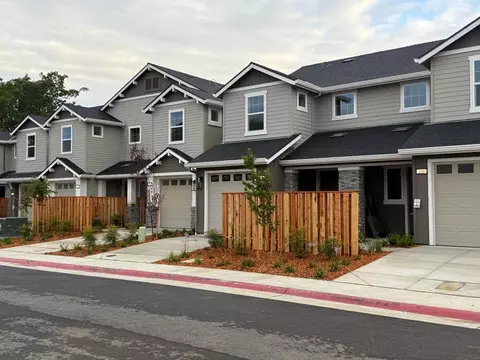 215 S Chico Pl, Davis, CA 95616
