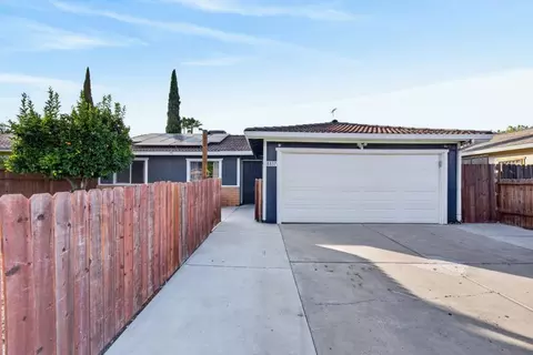 8837 Aylesford Ln, Stockton, CA 95210