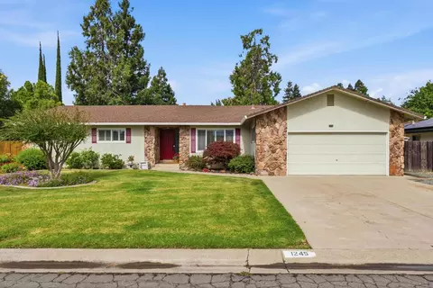 1245 Kimberly Dr, Yuba City, CA 95993