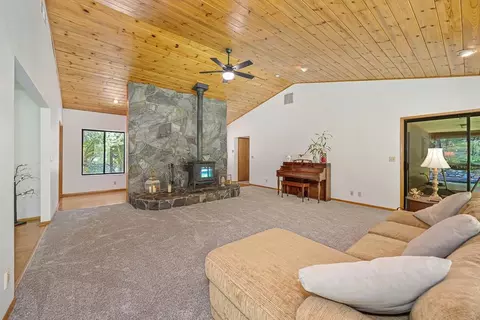 Living - 34347 E Towle Rd, Alta, CA 95701 photo 3 of 8