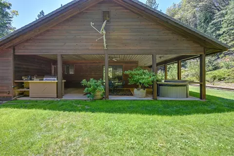 Exterior - 34347 E Towle Rd, Alta, CA 95701 photo 17 of 32