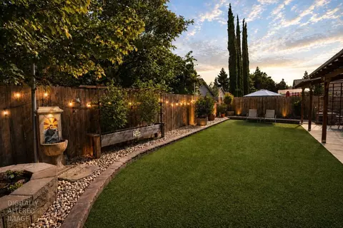 40 Cognac Cir, Sacramento, CA 95835