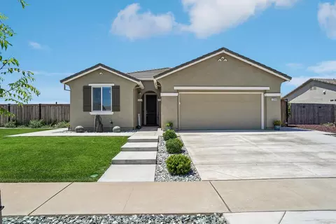 1344 Rio Grande Dr, Plumas Lake, CA 95961