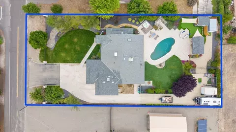 View/Area - 8720 W Fairoaks Rd, Tracy, CA 95304 photo 1 of 1