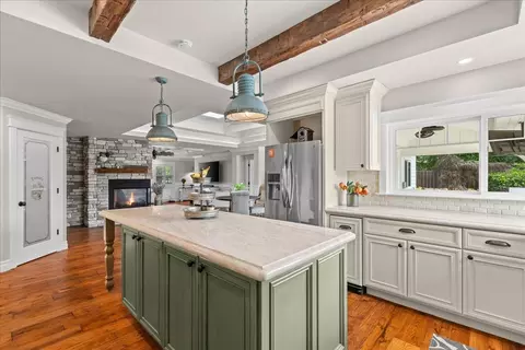 Kitchen - 8720 W Fairoaks Rd, Tracy, CA 95304 photo 7 of 7