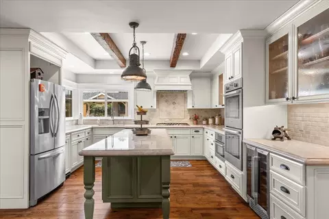 Kitchen - 8720 W Fairoaks Rd, Tracy, CA 95304 photo 2 of 7