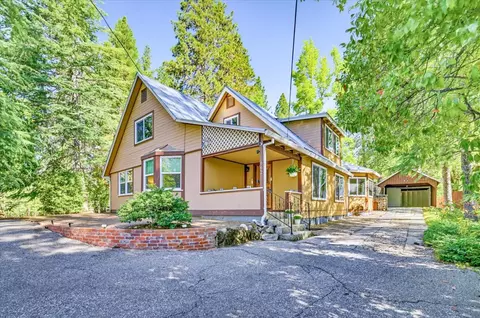 662 Nevada St, Nevada City, CA 95959