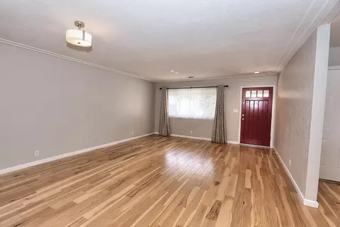 3950 Y St, Sacramento, CA 95817