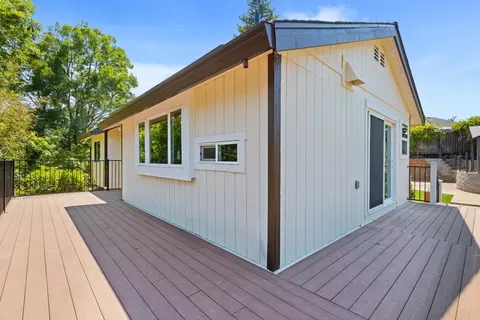 Exterior - 121 Prospector Ct, Folsom, CA 95630 photo 7 of 23