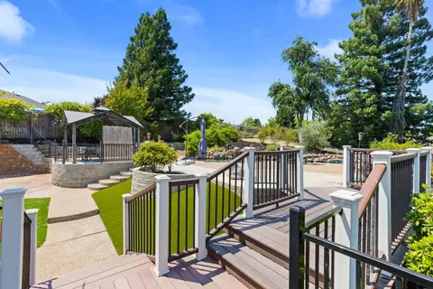 Exterior - 121 Prospector Ct, Folsom, CA 95630 photo 10 of 23