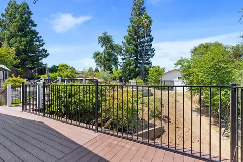 Exterior - 121 Prospector Ct, Folsom, CA 95630 photo 8 of 23