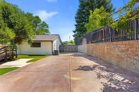 Exterior - 121 Prospector Ct, Folsom, CA 95630 photo 23 of 23