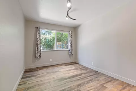 Bedroom - 121 Prospector Ct, Folsom, CA 95630 photo 5 of 6