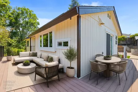 Exterior - 121 Prospector Ct, Folsom, CA 95630 photo 6 of 23