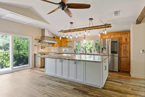Kitchen - 121 Prospector Ct, Folsom, CA 95630 photo 3 of 10