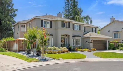 Exterior - 1912 Legend Dr, Modesto, CA 95357 photo 2 of 11