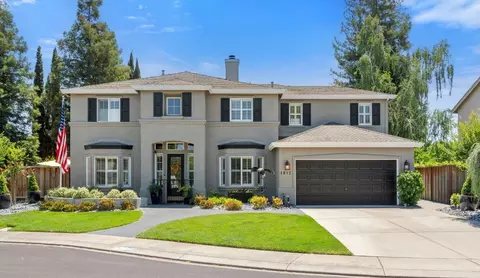 1912 Legend Dr, Modesto, CA 95357