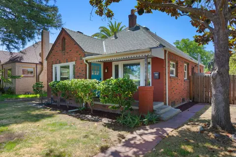 4948 10th Ave, Sacramento, CA 95820