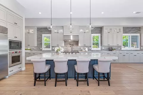 Kitchen - 806 Fallen Log Ct, Rocklin, CA 95765 photo 2 of 4