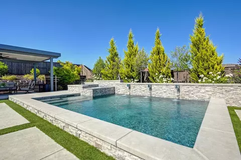 Exterior - 806 Fallen Log Ct, Rocklin, CA 95765 photo 10 of 23