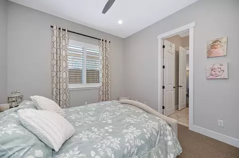 Bedroom - 806 Fallen Log Ct, Rocklin, CA 95765 photo 3 of 3
