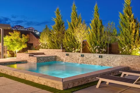 Exterior - 806 Fallen Log Ct, Rocklin, CA 95765 photo 18 of 23