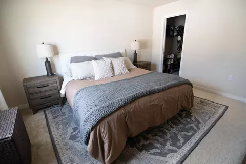 Bedroom - 430 Peppercorn Dr, Turlock, CA 95380 photo 3 of 7