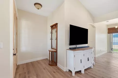 Entry Way - 2734 W Byron Rd, Tracy, CA 95377 photo 2 of 2