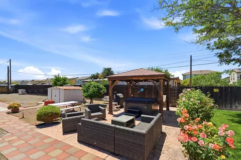 Exterior - 2734 W Byron Rd, Tracy, CA 95377 photo 8 of 13