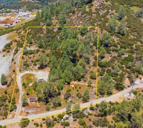 4647 Summer Stream Ln, Placerville, CA 95667 photo 3