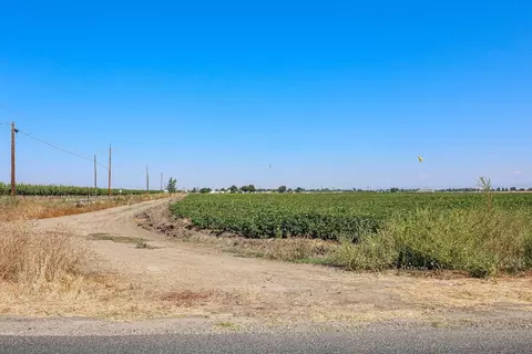 2246 E Mission Ave, Merced, CA 95341 photo 8