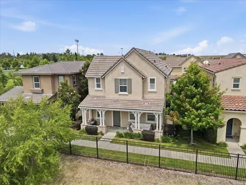 1567 Bonanza Ln, Folsom, CA 95630