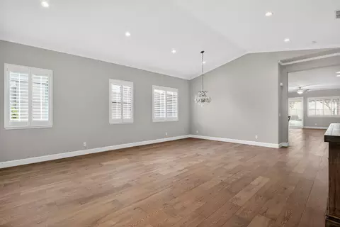 Living - 9016 Tee Box Ct, Patterson, CA 95363 photo 1 of 6