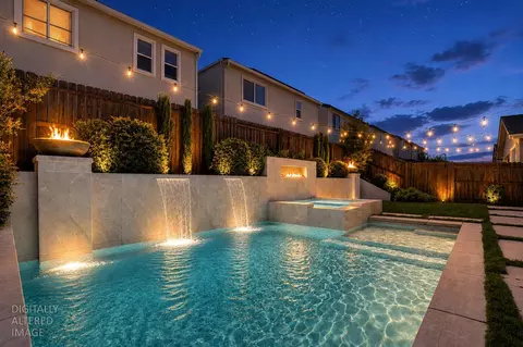 909 Hopkins St, Lincoln, CA 95648